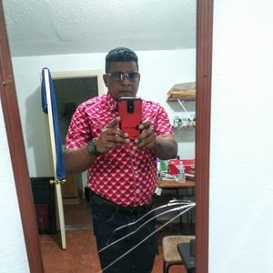 Meet your Posher, Javier